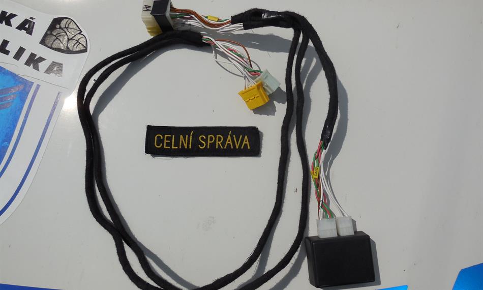 2016-6-8-1118zajištěné zařízení.JPG